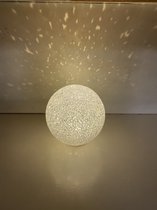 LED Bal - wit  - Dia 10.5 cm - Warm wit licht - kunststof - Decoratie verlichting - Woonaccessoires