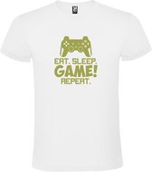 Wit t-shirt met tekst 'EAT SLEEP GAME REPEAT' print Goud  size M