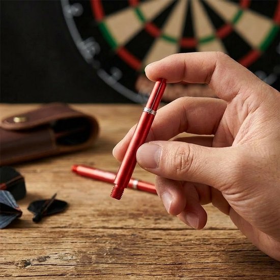 Rood aluminium dart schachten set - dart shafts / dart stelen voor heren en dames - duurzame dart schacht met schroefdraad aansluiting voor dartpijlen - set van 12 rode dart schachten voor dart accessoires — afbeelding 4