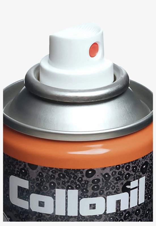 Close-up van de spuitmond van een Collonil Carbon Pro spuitbus. Zilveren ring en witte spuitmond met rode stip.