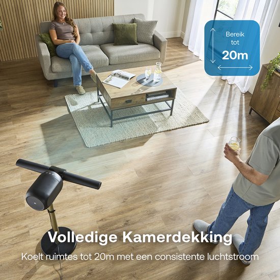 Zwarte en goudkleurige FlexBlade ventilator die de hele kamer koelt tot 20m.