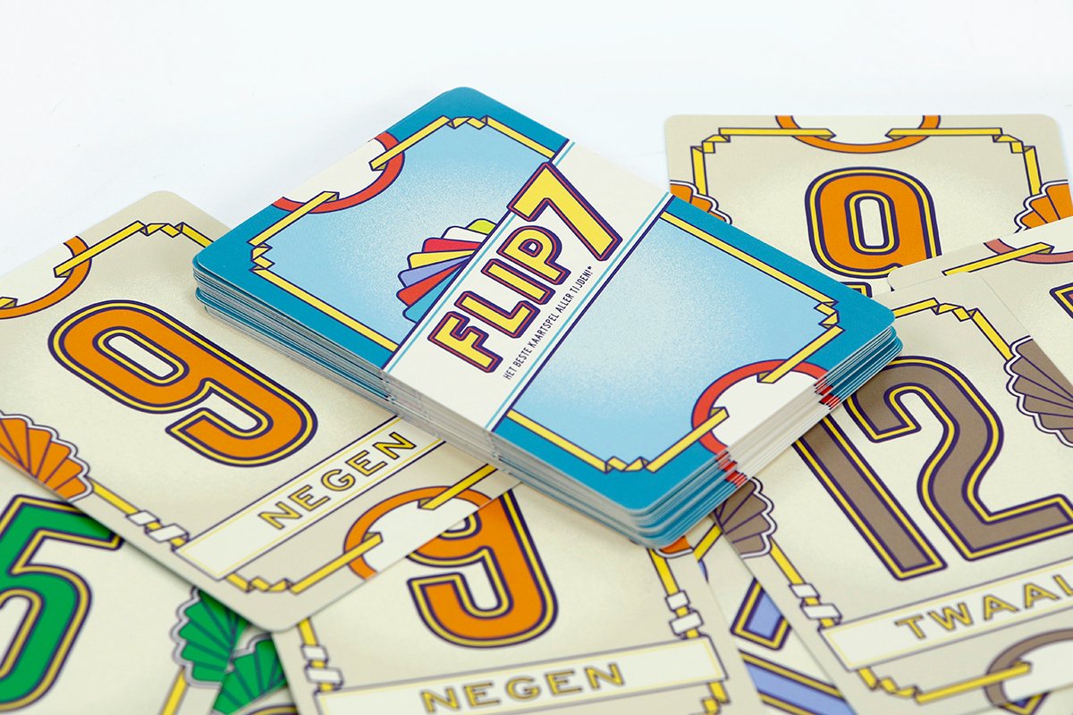 999 Games - Flip 7 - Nederlandse versie! - Zenuwslopend Kaartspel - Snel en Makkelijk te Leren - Het ideale kaartspel voor kleine en grote groepen - Partyspel - Compact Familiespel — afbeelding 15
