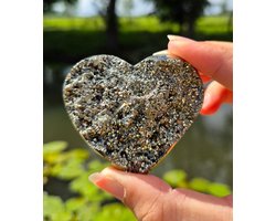 ThaleiaDesign - Pyriet hart - Edelstenen en Mineralen - Kristallen - Spiritualiteit - Woondecoratie - interieur - cadeau - foolsgold - crystals - gemstones - interieur - cadeau vrouw - liefde - hart - chakra - spiritueel - yoga - meditatie