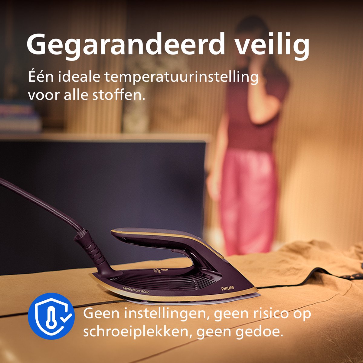 Philips PSG8300/30 met automatische stoom en 1,4L thumbnail 3