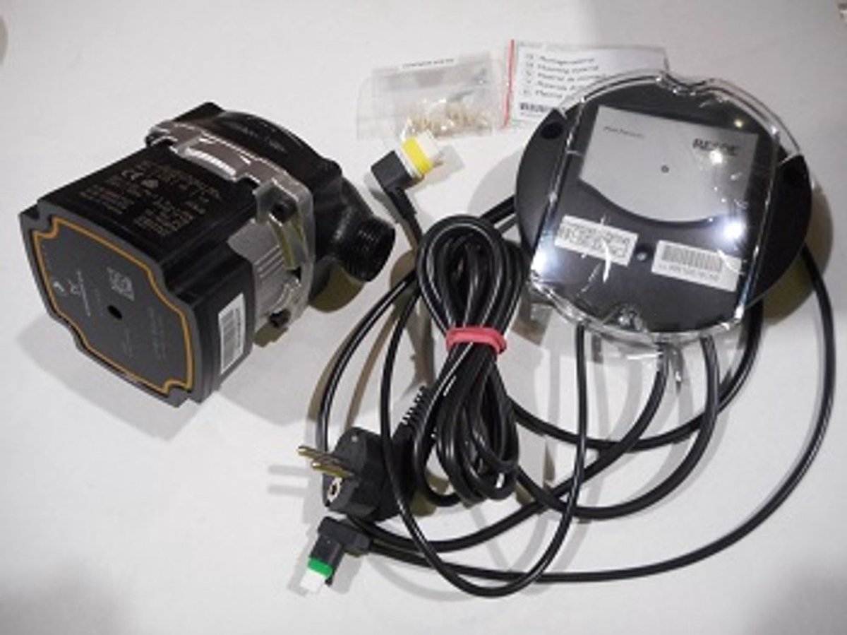 Remeha Set zonne-energiepomp UPM3, 7655850