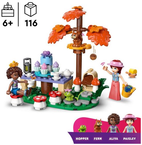 LEGO Friends bosfeest met tafel, stoelen, boom, eekhoorn en 4 figuren. Inclusief cupcakes en theekopjes.
