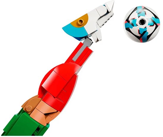 LEGO Editions Cristiano Ronaldo - Légende du Football CR 7 Kit de Construction pour Enfants - 43016