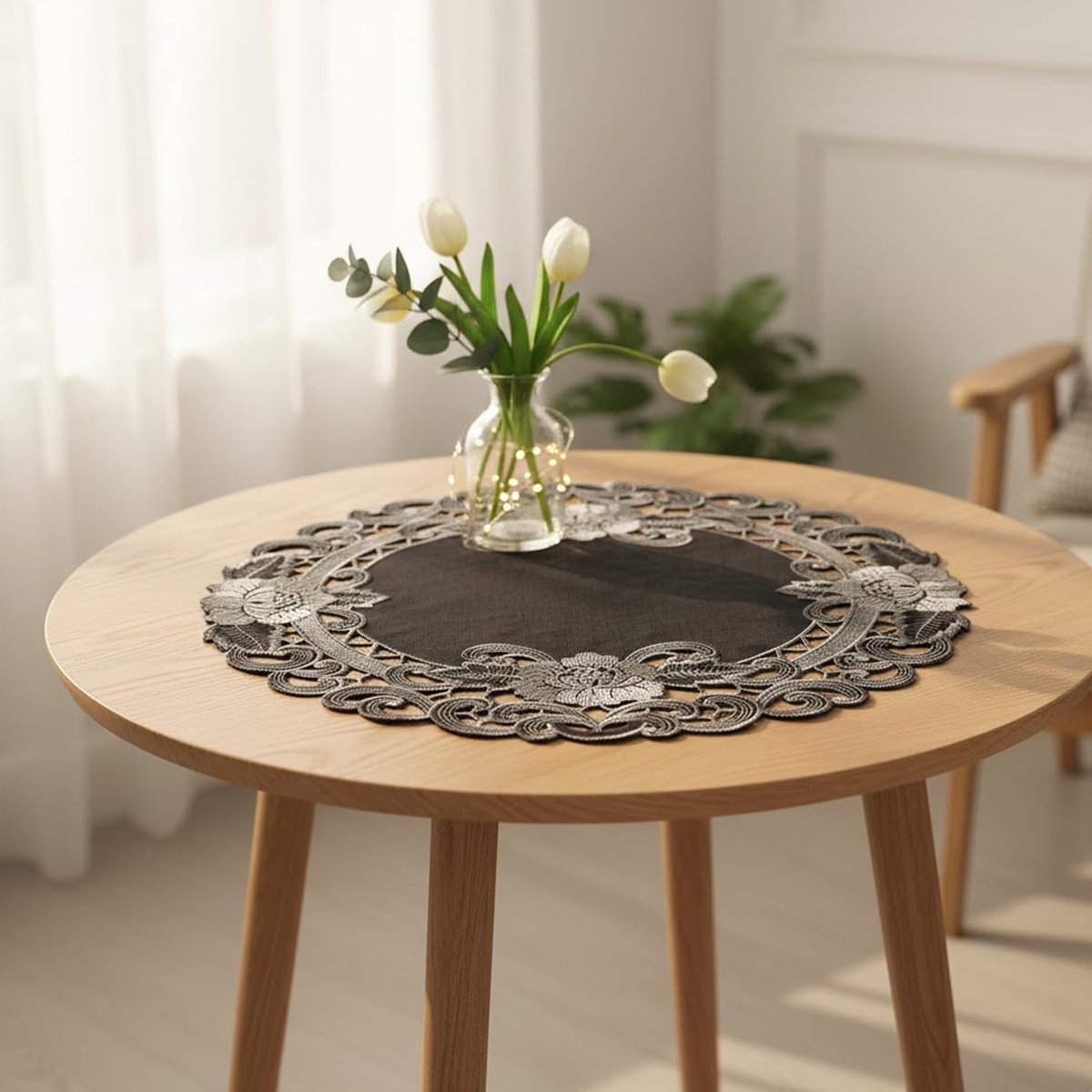 Rond Tafelkleed Grijs met Bloemen Borduurwerk (ca. 60 cm) - Linnenlook