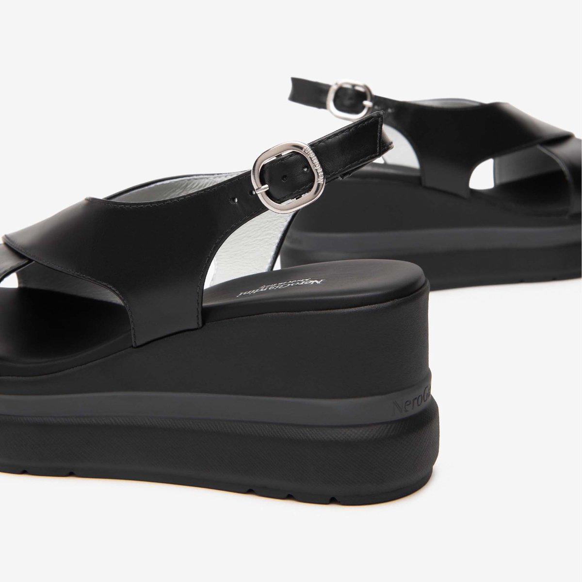 Sandalen Nerogiardini Barolo Pu.Alicante P18383 N - Fashion Wear - Vrouwen