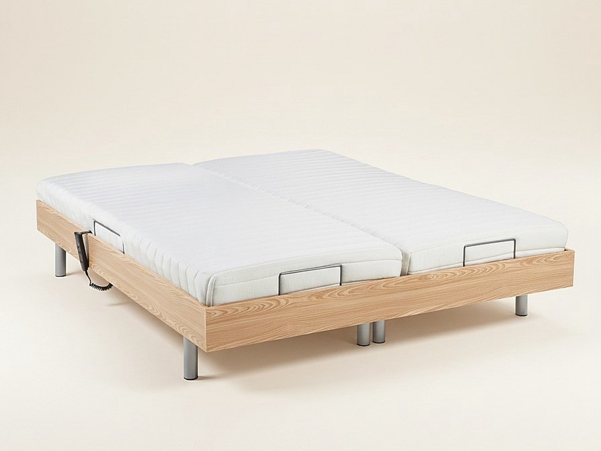 Vente-unique Bed met elektrische lattenbodem hout natuurlijk