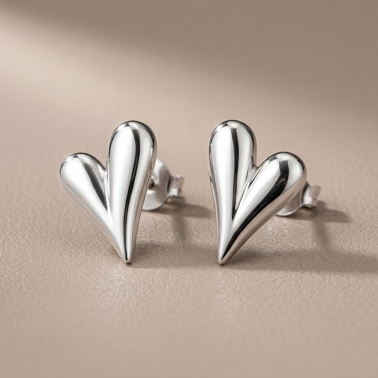 Lundholm Oorknopjes Dames Zilverkleurig Hart Chunky Jewellery - Premium Stainless Steel Sieraad Cadeau Vrouw - Geometrische Massieve Hartjes Oorbellen Studs Hartjes my (12 x 14 mm) - Elegant & Tijdloos - Luxe Geschenkverpakking