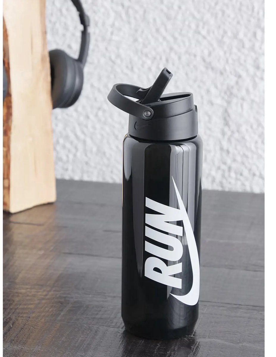 Nike Bidon Straw Renew Recharge Graphic 0.7L Zwart