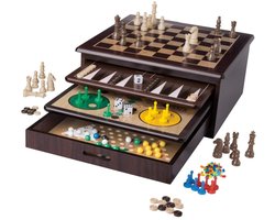 Playtive 10-in-1 houten spellencollectie, in een robuuste houten doos - Grote speldoos - Aantal spelers: 1 t/m 6 - Inhoud: Schaken, Dame, Backgammon, Mancala, Tic-Tac-Toe, Sterrenhalma, Slangen & Ladders, Ludo (Pachisi), Solitaire, Dobbelspel