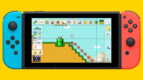 Een Nintendo Switch console in blauw en rood met het spel Super Mario Maker 2. De interface toont Mario.