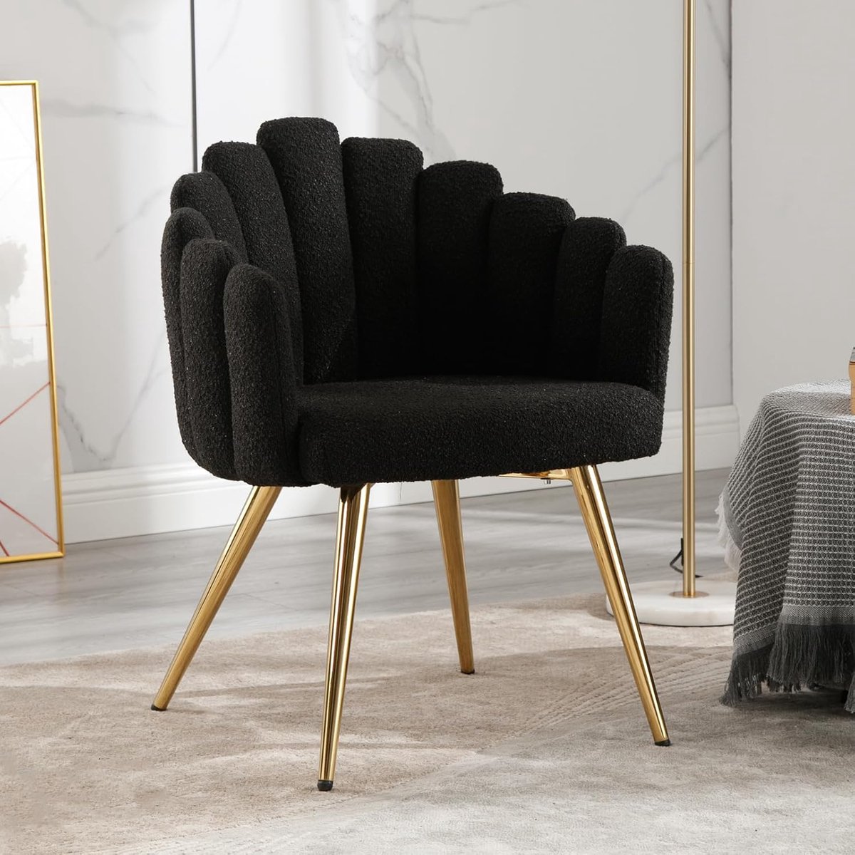Fauteuil Stoel met Armleuningen Kunstbont - Loungestoel Woonkamer met Gouden Metalen Poten, Gestoffeerde Kaptafelstoel, Accentstoel zwart- 52x46x79 cm - Vermissen