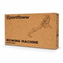 Doos van een Sportfloww roeitrainer met een illustratie van het product erop.