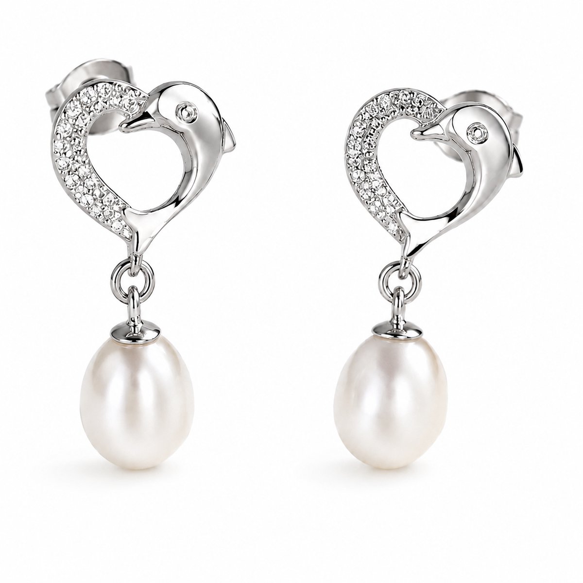 Mbrace Zilveren oorstekers met zoetwaterparel – elegante parel oorhangers – 925 zilver met schitterende details – dames oorbellen met hartvormig design