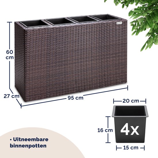 Bruine plantenbak van polyrattan met afmetingen 95x27x60cm. Met 4 uitneembare binnenpotten van 20x20x16cm.