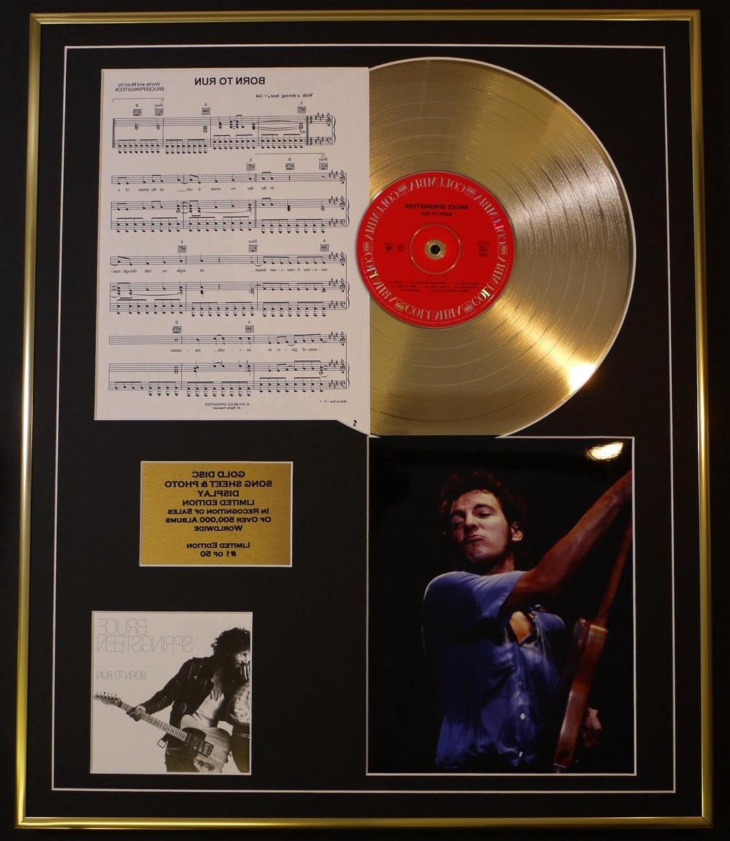 Gouden CD Display - Muziek Memorabilia - Muurdecoratie - Limited Edition - 60x50 cm - Goud
