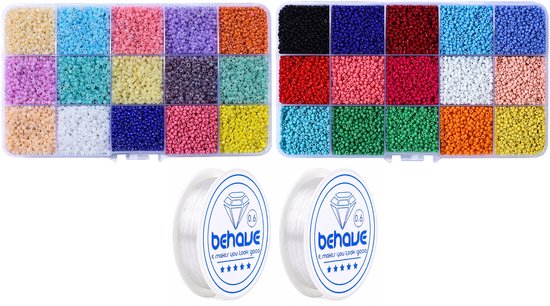 Deux boîtes avec 30 couleurs de perles de verre et deux rouleaux de fil à enfiler.