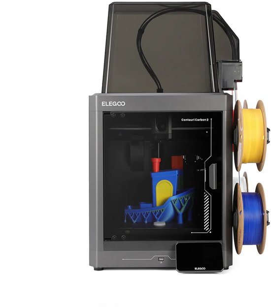 Elegoo Centauri Carbon 2 3D-printer met grijze behuizing, transparante kap, en twee spoelen filament (geel en blauw) aan de zijkant.