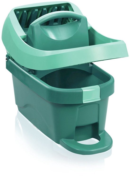 Seau turquoise à roulettes pour serpillière, avec un système d'essorage escamotable.