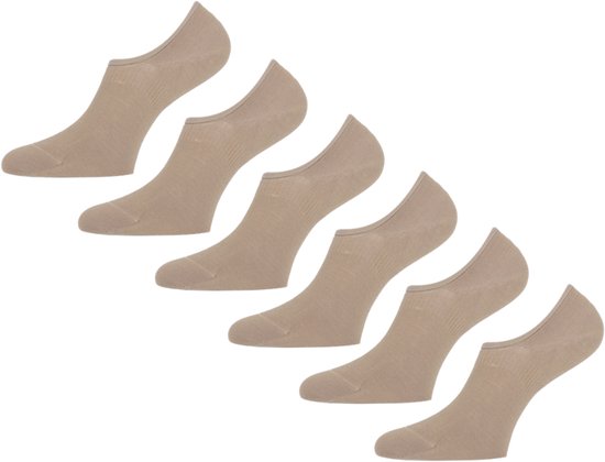 Zes paar beige enkelsokjes, geschikt voor schoenmaat 36/42.
