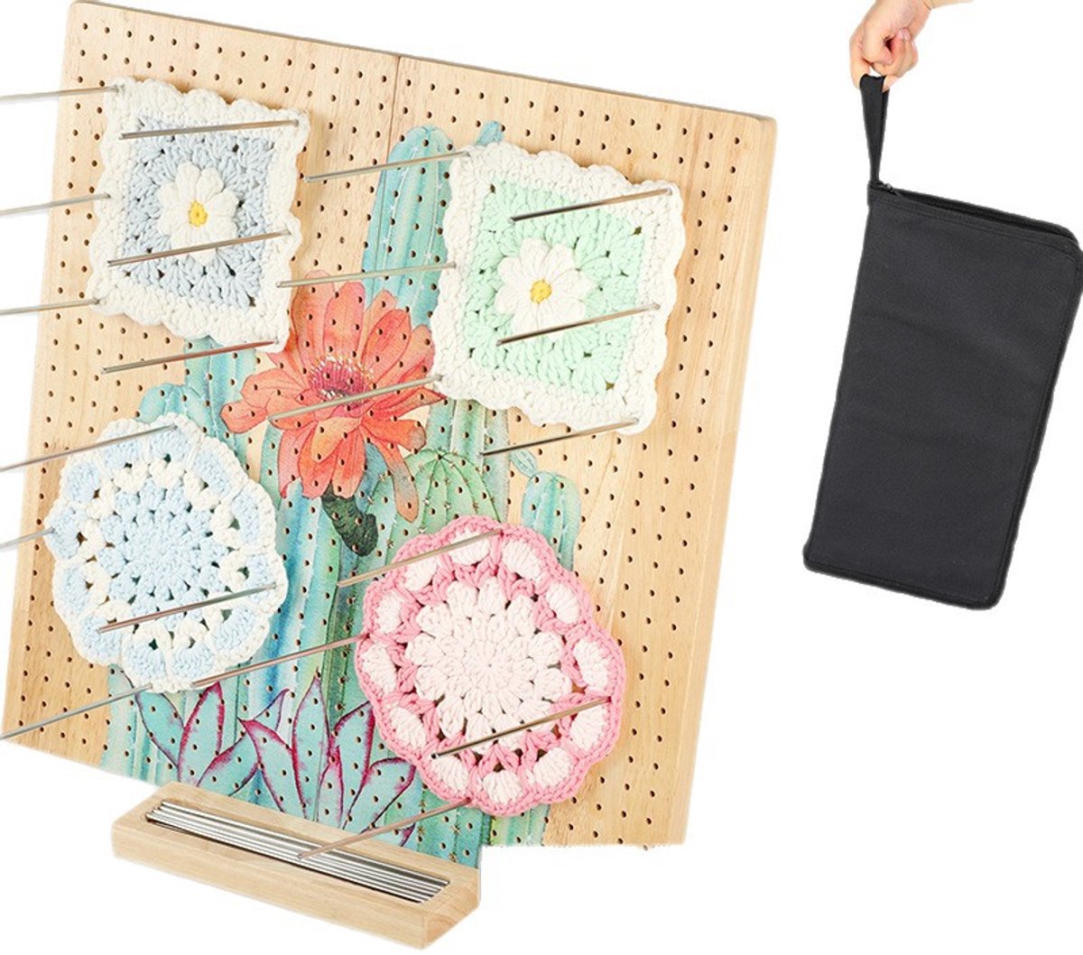 Opvouwbaar haakpatroonbord - 38 × 38 cm - Inclusief 30 positioneringspinnen - Geschikt voor het vormgeven van haakprojecten, sjaals en vierkantjes - Geschikt voor beginners en ervaren hakers - Houtkleur