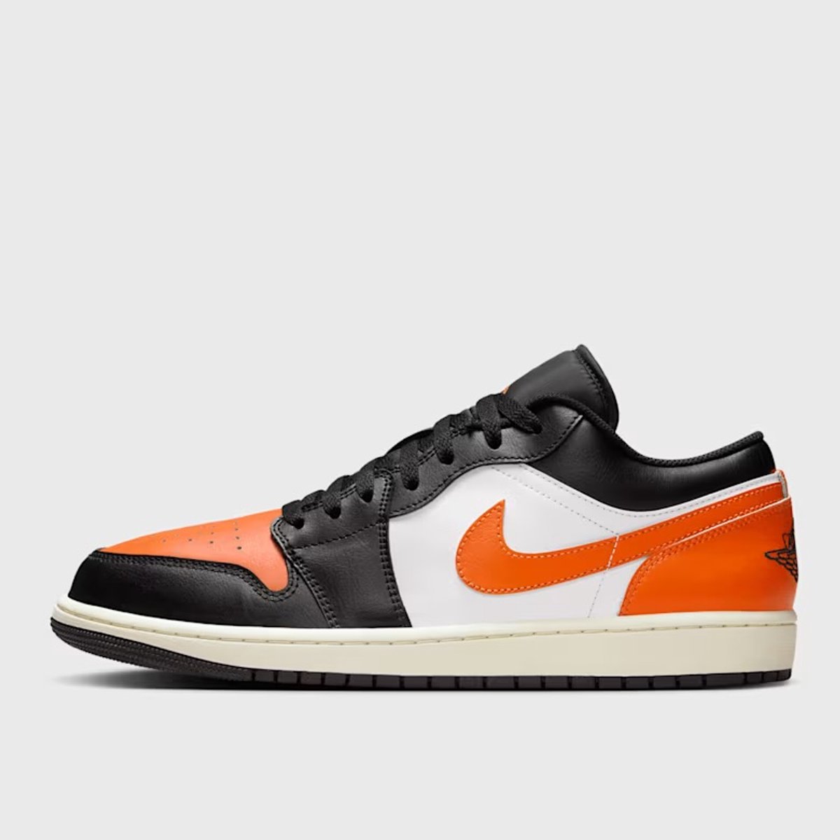 Nike Jordan Low Oranje