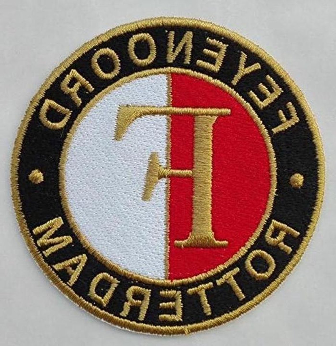 Voetbal Opstrijkbare Patches - Club Logo Badge - Kleding Personaliseren - Set van 2 stuks - 8cm - Zwart