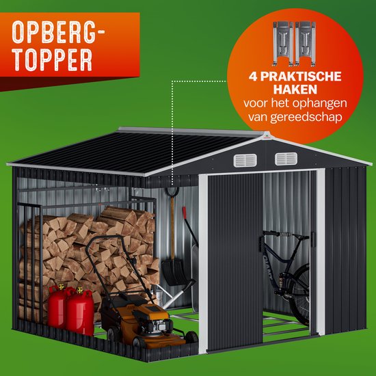 Zwarte berging, opbergtopper met haaksysteem voor gereedschap. Gevuld met hout, grasmaaier, fiets en gasflessen.