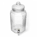 Glazen drankdispenser met honingraatstructuur en zilverkleurig kraantje, op een witte achtergrond.