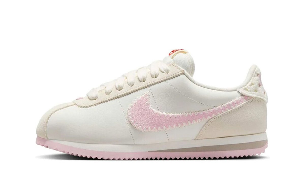 NIKE CORTEZ LTR CN Nike Cortez LTR CN dames lage sneakers beige