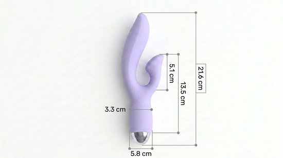 Paarse vibrator met afmetingen: 21.6 cm lengte, 13.5 cm voor de gebogen steel, 5.1 cm voor de oren en 3.3 cm voor de basis.