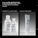 Set van Redken Acidic Bonding Concentrate Shampoo en Conditioner, en een tube Leave-in Treatment.