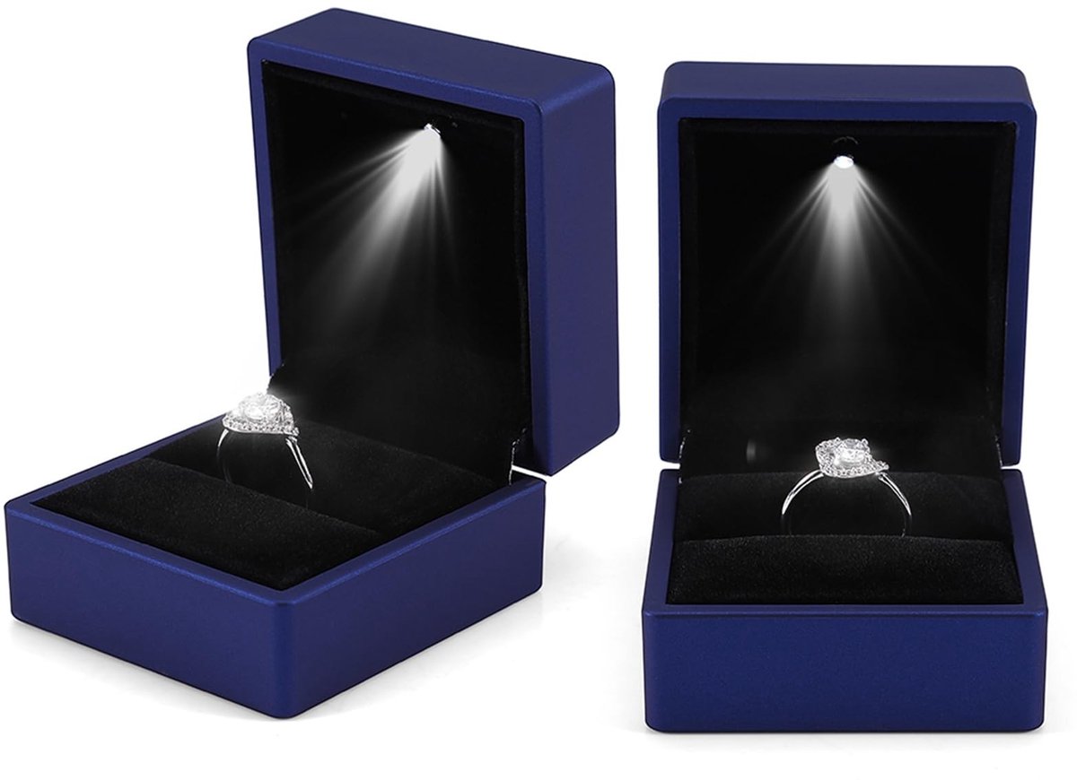 Dailygoods - Ringendoos - Verlicht - Luxe uitstraling - Blauw - Sieradenopbergdoos - Perfect voor verlovingen - Ideaal voor bruiloften