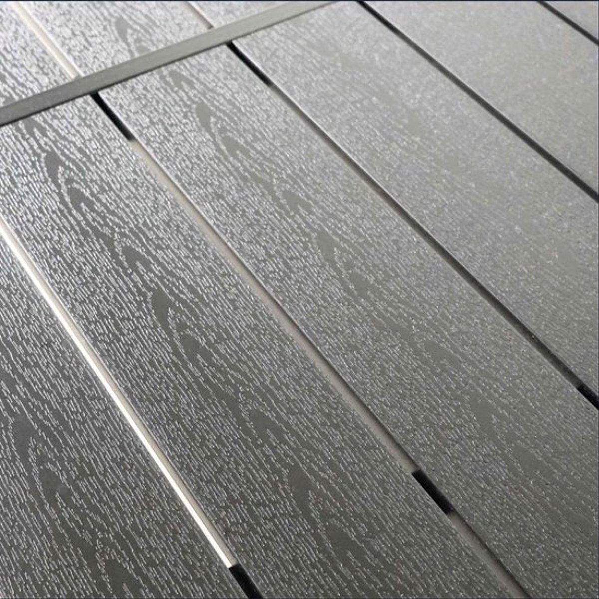 Tuintafel – Buitentafel – Terrastafel – Buiten eettafel – Metaal En Hout – Stevig Gepoedercoat Frame – Ruim 150x90 cm – Weerbestendig Design