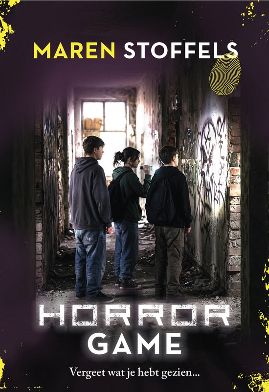 Drie jongeren staan in een gang met graffiti. De titel 'HORROR GAME' en 'MAREN STOFFELS' staan bovenaan.