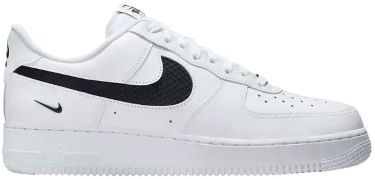 Nike Air Force LV8 – Sneakers Zwart