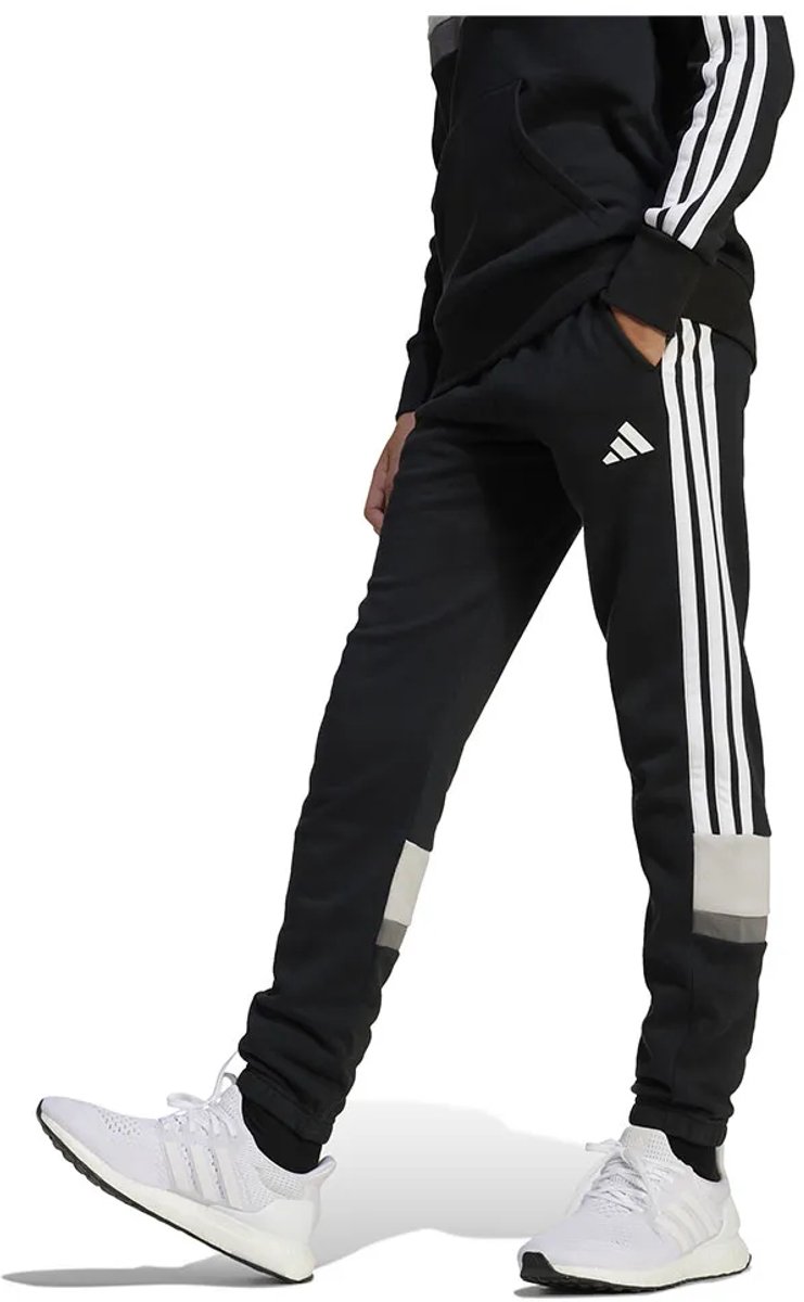 Adidas Seasonal Essentials Tiberio 3 Stripes Fleece Joggers 15-16 Years Kinderen Zwart