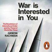 Boekomslag: 'War is Interested in You' door Gideon Rachman. Vier raketten wijzen omhoog tegen een bewolkte hemel.