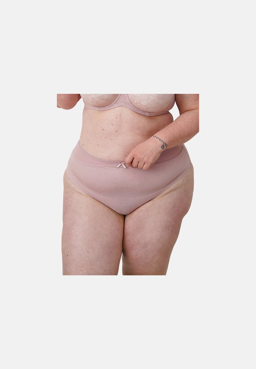 High-Panty TRUE LACE
