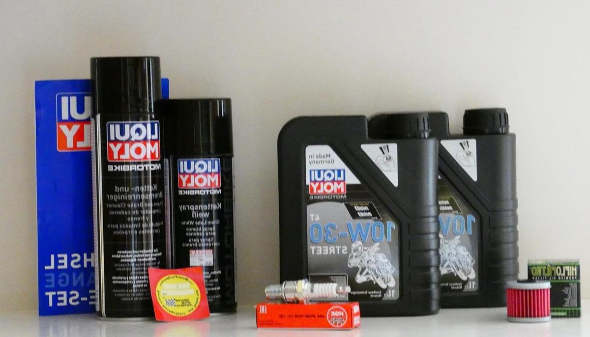 Onderhoudsset Motor - Motoronderhoud Kit - Motor Onderhoud - Complete Service Set - 2 Liter Olie - Niet Van Toepassing