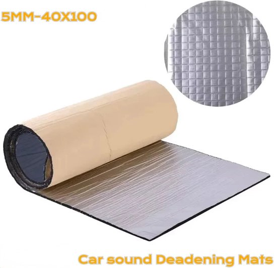 Gerolde geluidsisolatiemat van 5 mm dik, met zilverkleurige, ruitvormige folie en beschermende beige laag.