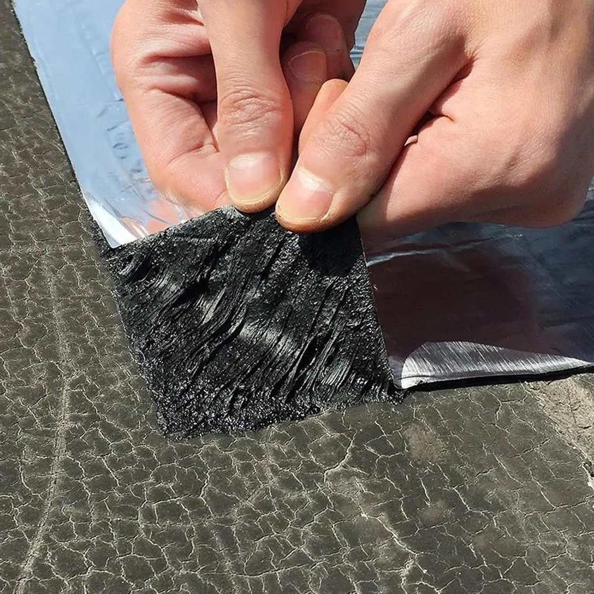 Zelfklevende dakbaan - Bitumen reparatie - Dak repareren - Sterke hechting - 0.33 x 3 m - Zilver