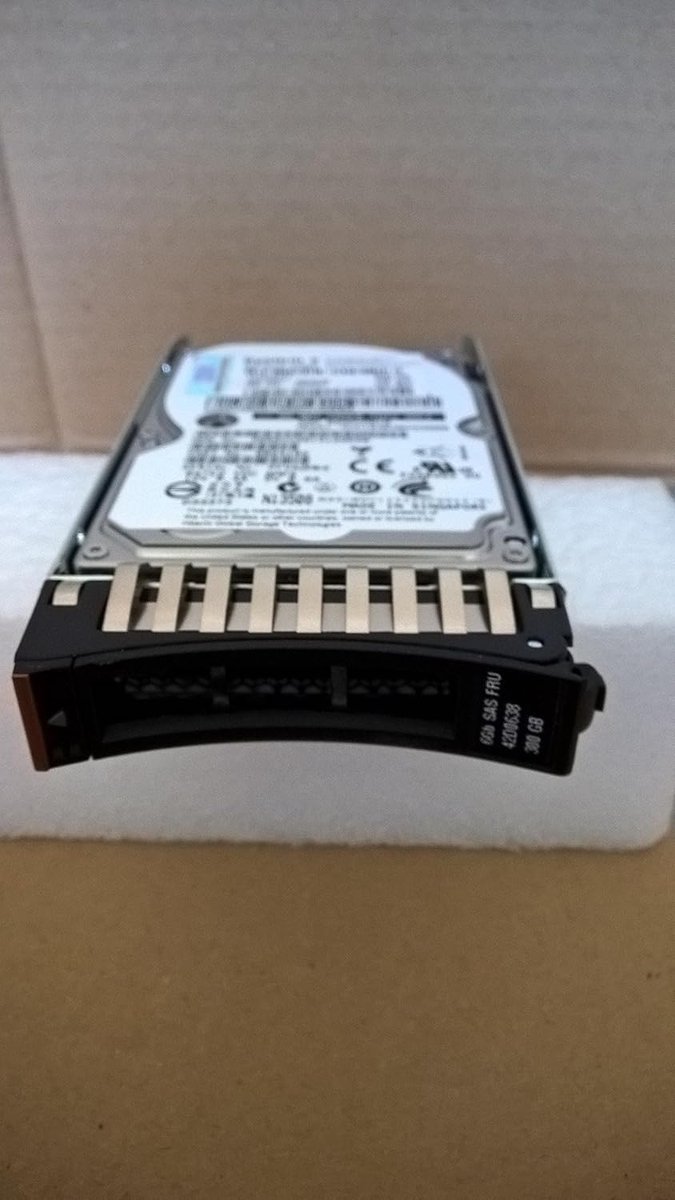 Interne Harde Schijf - HDD Opslag - Data Opslag - 10K RPM Snelheid - 300 GB - Zilver van Interne Harde Schijf — afbeelding 2