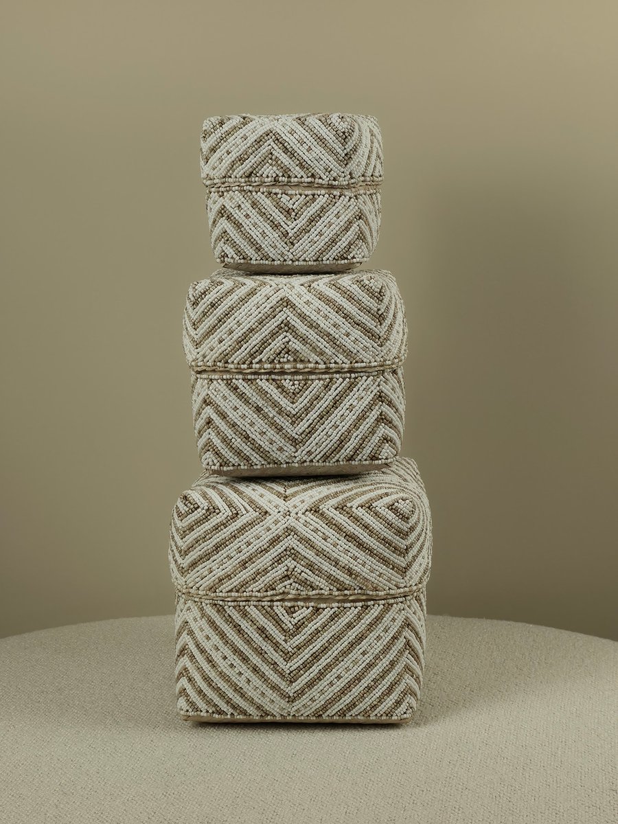 Blitzdeco - Balinese Offermandenset - Boaz - Licht Beige Wit Kralen - Handgemaakt