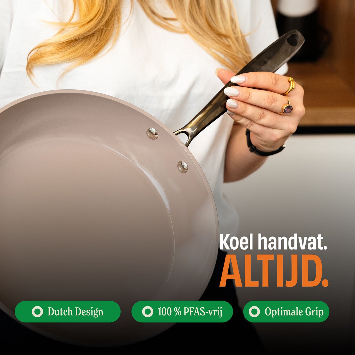 Cook & Pan 9-Delige Pannenset Taupe of Mind - PFAS vrij - Alle Warmtebronnen - Pannen Set met 7 jaar Garantie - Krasbestendige Anti Aanbaklaag - Vaatwasserbestendig - Gas, Inductie, Elektrisch, Oven - Koekenpan, Wokpan, Steelpan, Hapjespan, Kookpot – foto 4