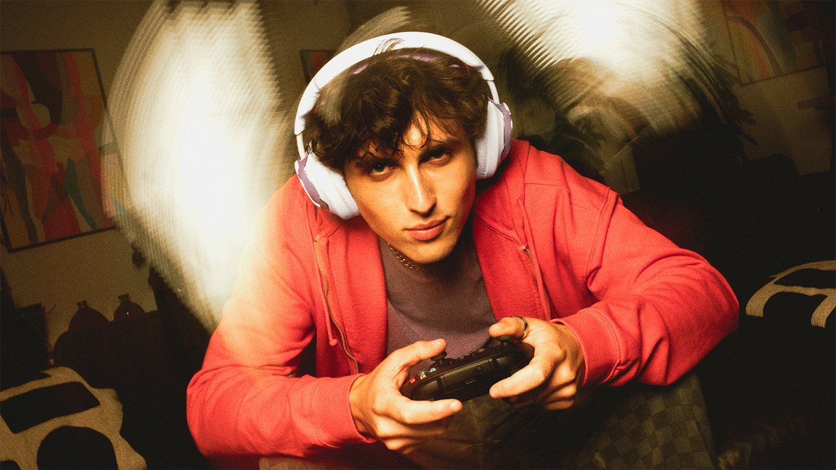 JBL Quantum 650 - Draadloze Gaming & Multitask Headset - 2.4 GHz & Bluetooth - Lage Latency - 50 Uur Batterij - JBL Quantum Engine Software - Over-ear - Grijs Oranje thumbnail 6
