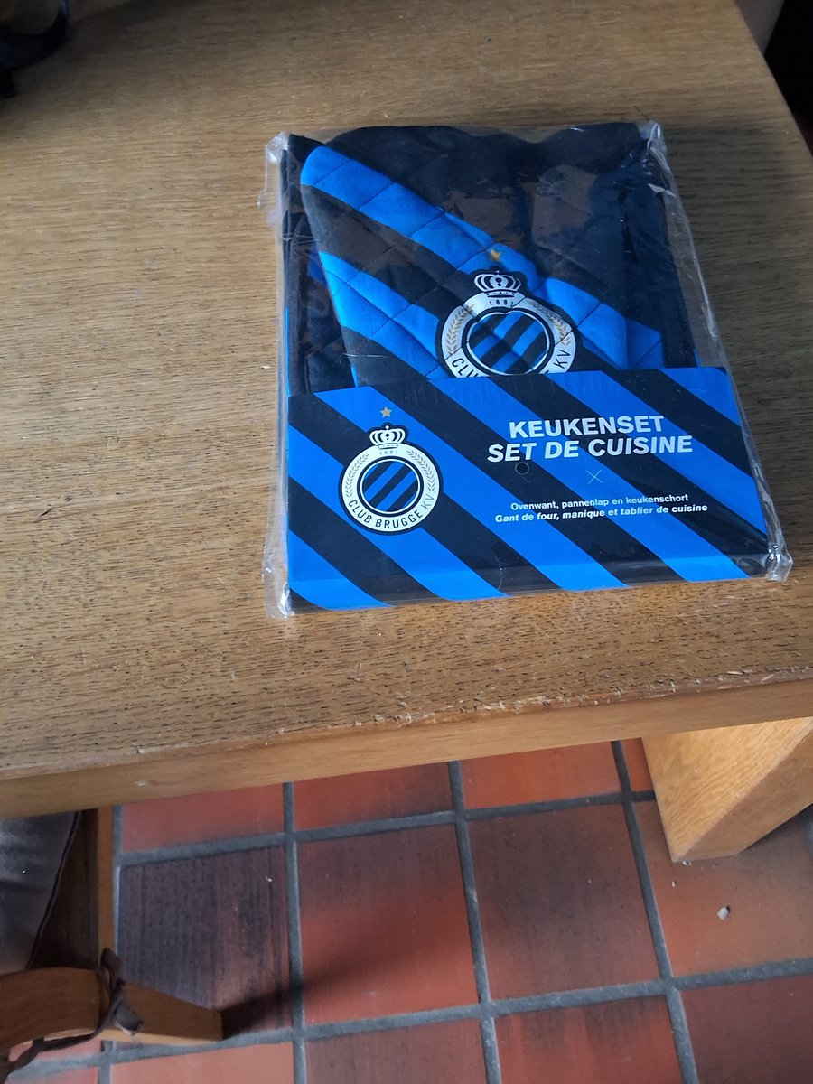 Club Brugge keukenset ovenwant pannelap en keukenschort